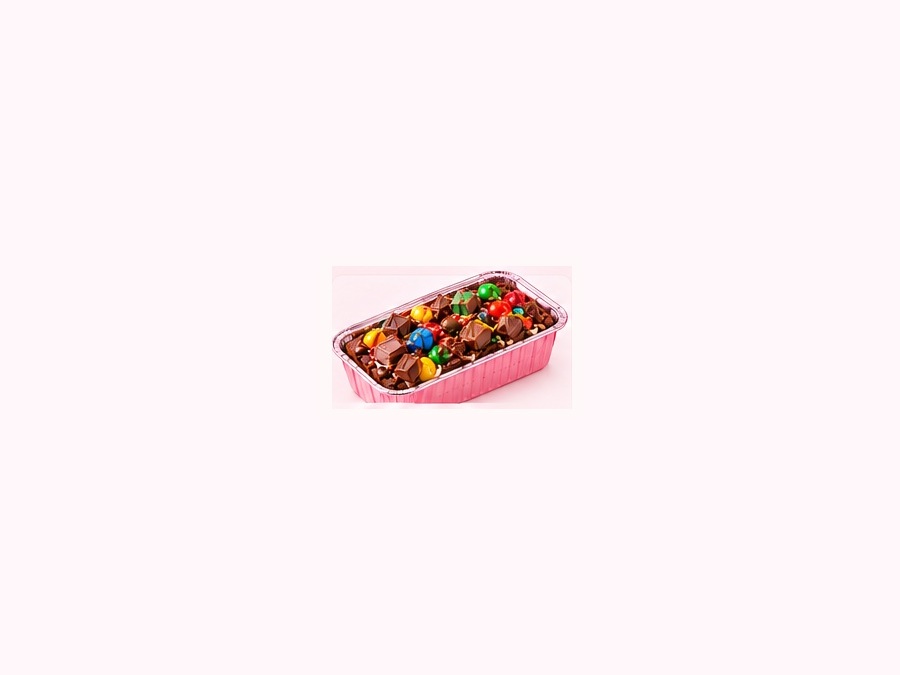 M’n’M Brownie studio-style product illustration in a pink foil tray